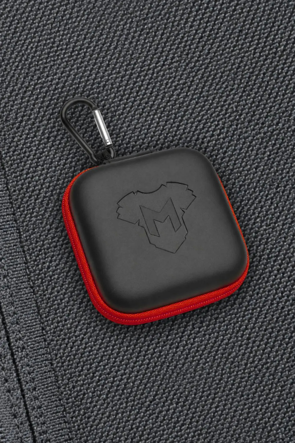 Irwin Wanderlust. Carabiner Zip-Case. Red - Maskulo - MCS103-YX- Maskulo EU Global Online Store