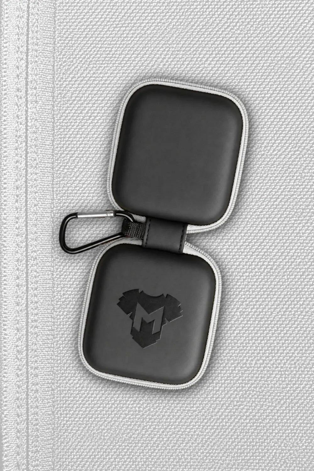 Leonardo Wanderlust. Carabiner Zip-Case. White - Maskulo - MCS102-YX- Maskulo EU Global Online Store