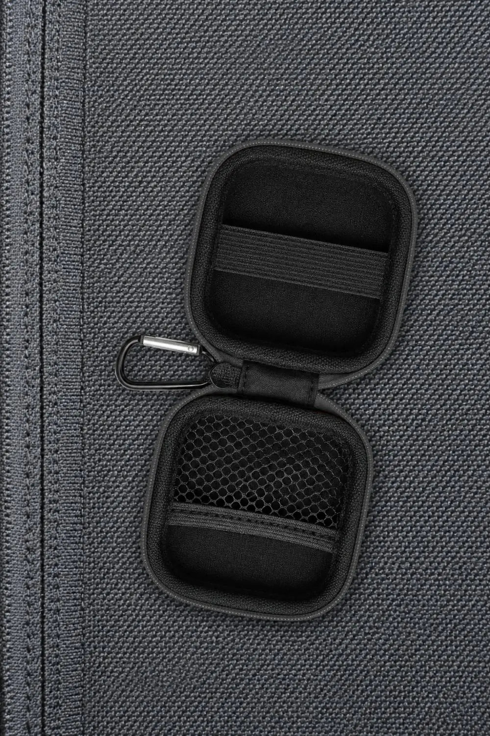 Maxwell Wanderlust. Carabiner Zip-Case. Black - Maskulo - MCS101-YX- Maskulo EU Global Online Store