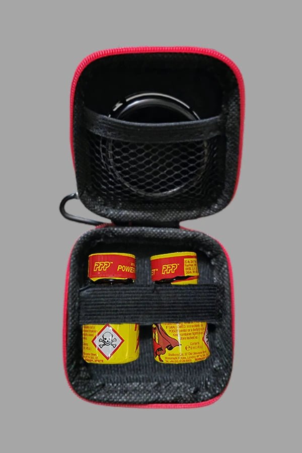 Jax Wanderlust Mini Zip-Case by Maskulo in Black &amp; Red. Carabiner EVA mini-case (8x8 cm) with zipper for small accessories, SKU MCS103.